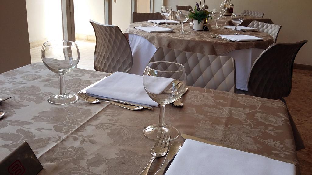 Hotel Condor Milano Marittima Exterior photo