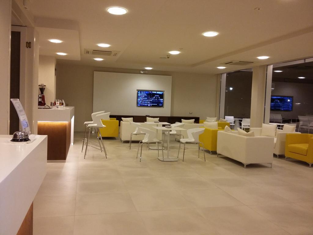 Hotel Condor Milano Marittima Exterior photo