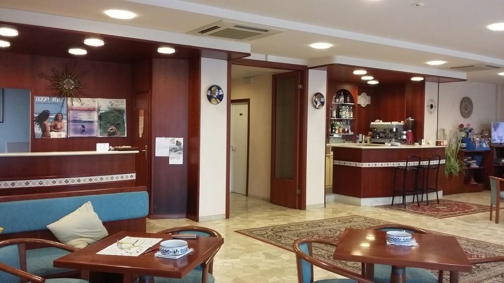 Hotel Condor Milano Marittima Exterior photo